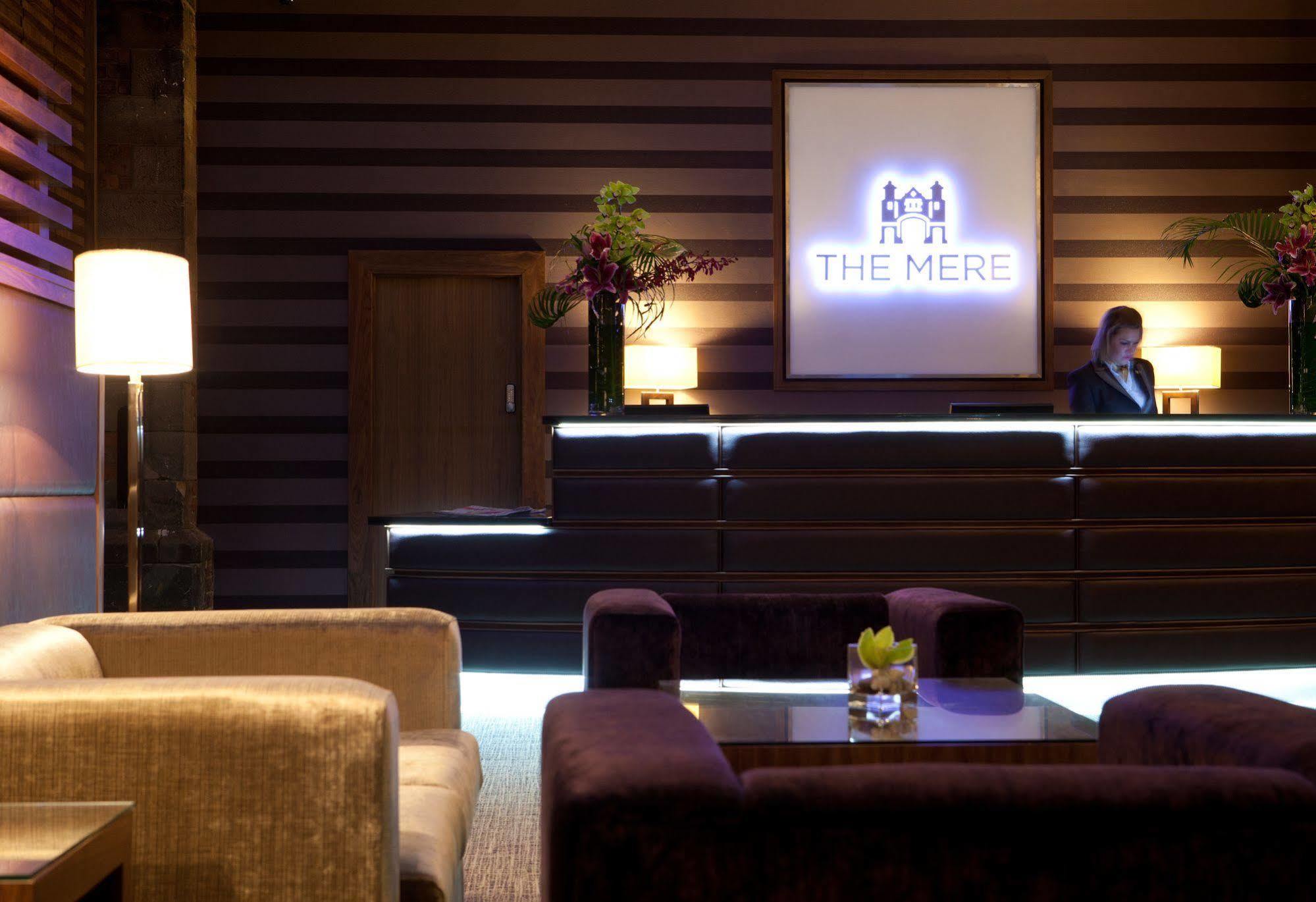 The Mere Golf Resort & Spa Bagian luar foto